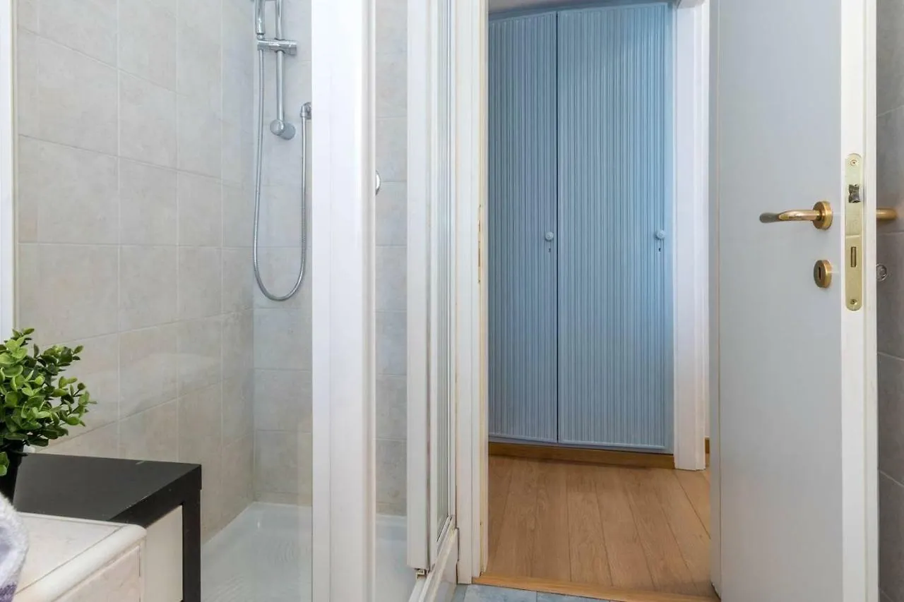 Hintown San Vincenzo Apartment Milan Italy
