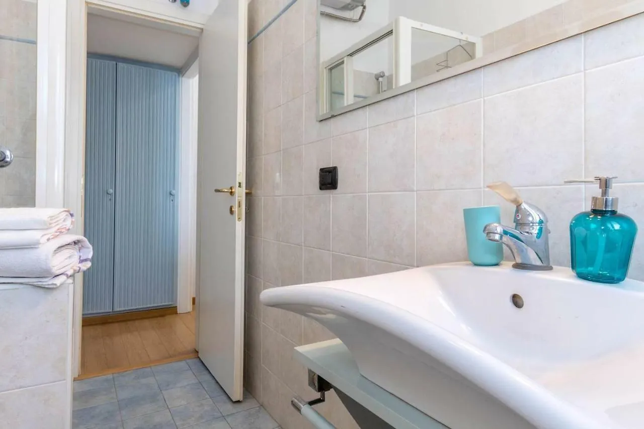 Hintown San Vincenzo Apartment Milan